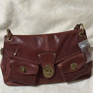 Elegant Brown Leather Shoulder Bag